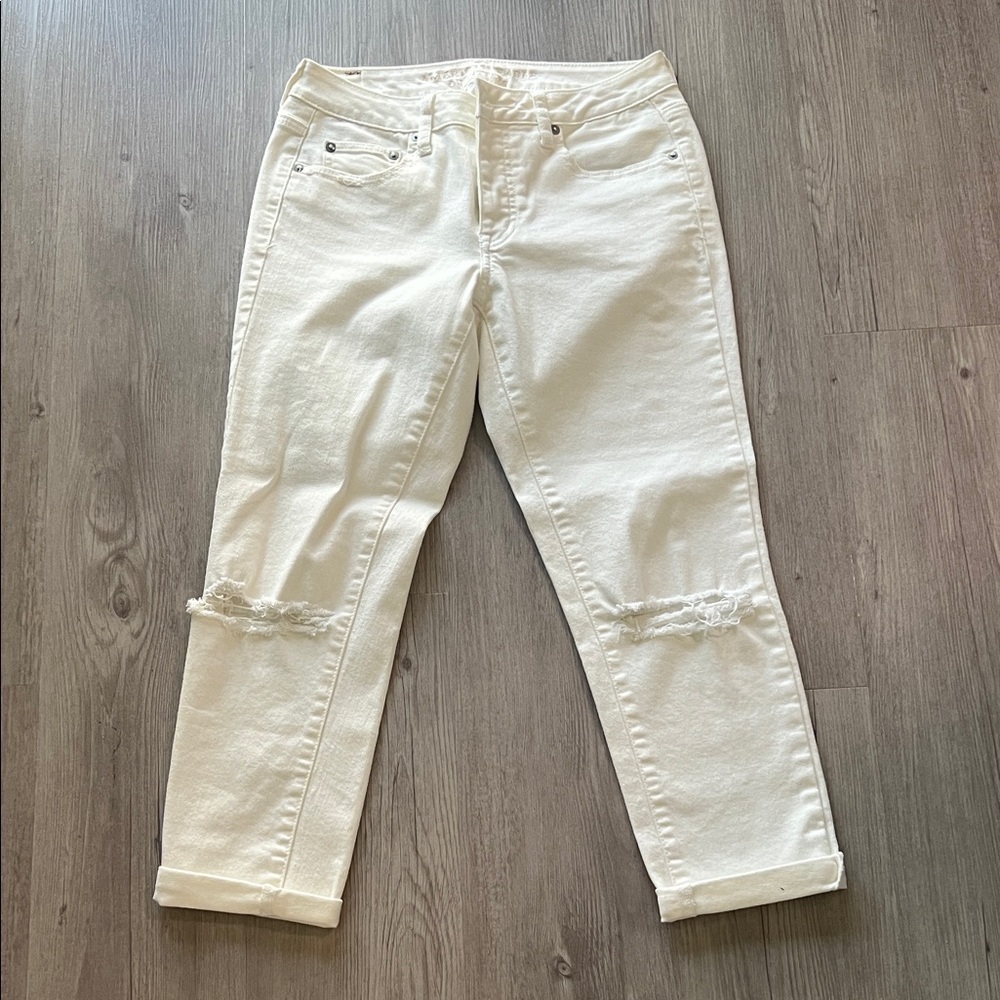 American Eagle Outfitters Off-White Ankle Jeans